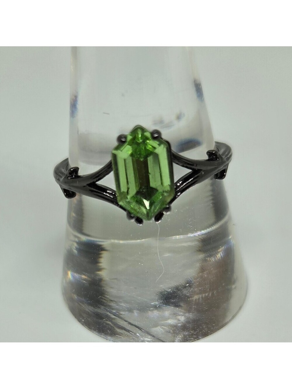Fragrant Jewels Academy of Magic Green Ring Size 8 Gothic Witchy